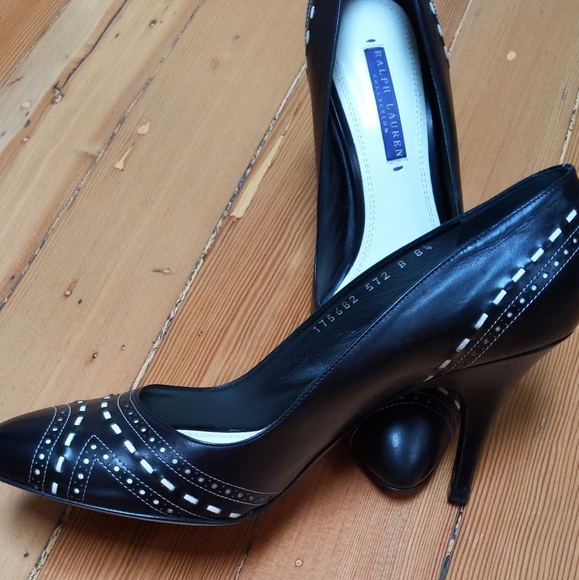 Ralph Lauren Collection B & W Leather Heels - Picture 10 of 15